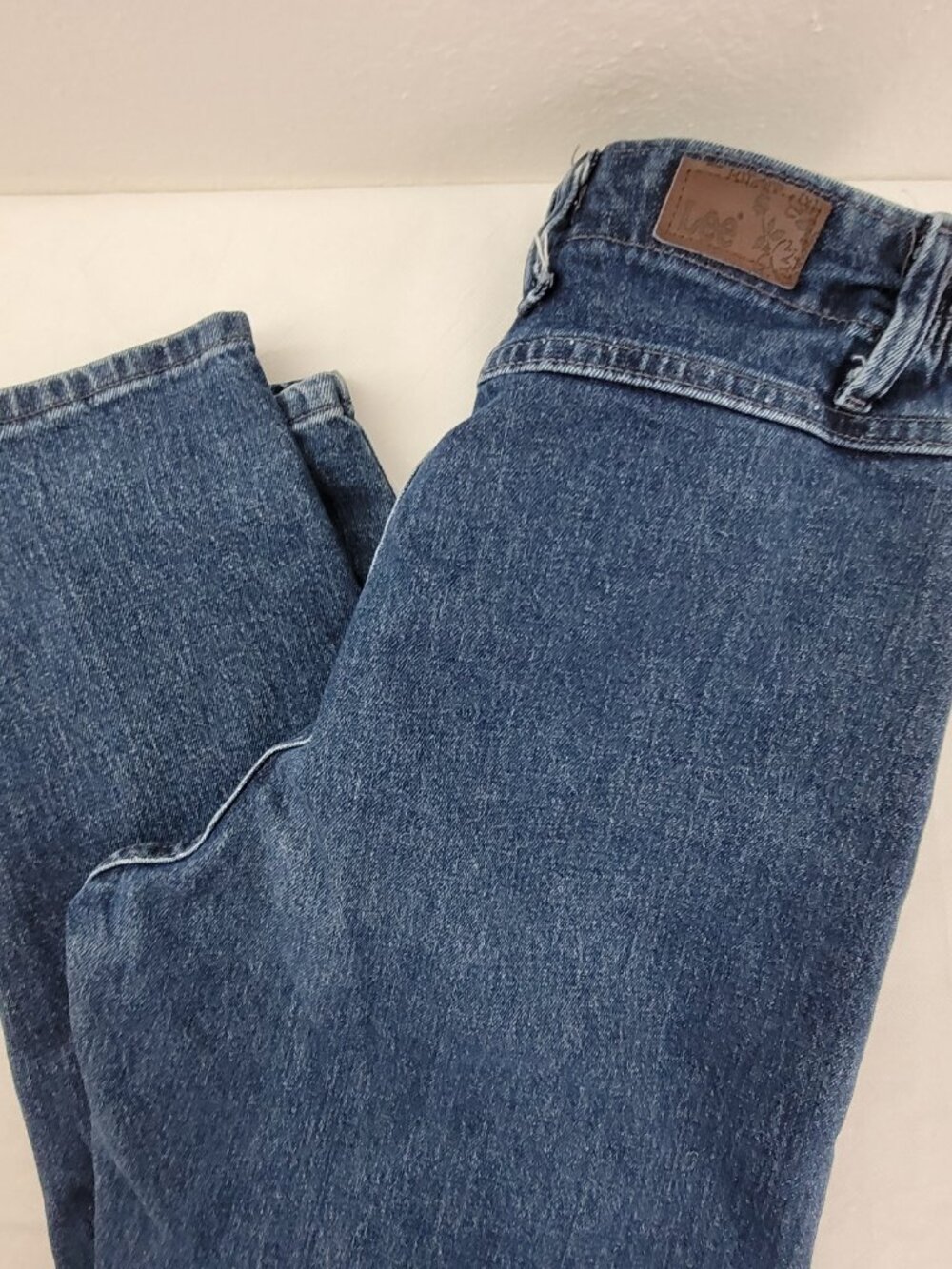 Lee Jeans Womens 6 Blue Stretch Denim Side Elastic at the Waist Bareback Vintage